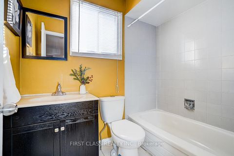 Photo 29 at 20 Lorraine Street, Devonsleigh, Richmond Hill