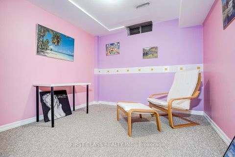 Photo 36 at 20 Lorraine Street, Devonsleigh, Richmond Hill