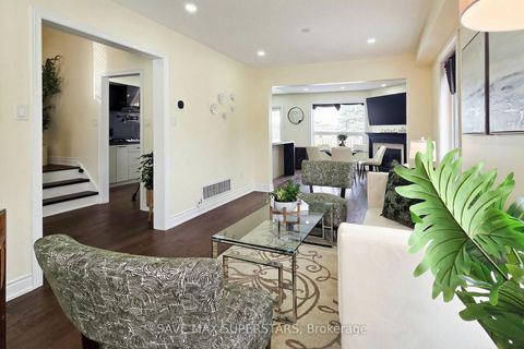 Photo 7 at 54 Gore Drive, Ardagh, Barrie