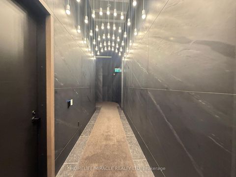 Photo 2 at 2005 - 28 Interchange Way, Vaughan Corporate Centre, Vaughan