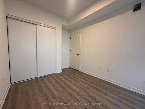 Photo 13 at 2005 - 28 Interchange Way, Vaughan Corporate Centre, Vaughan