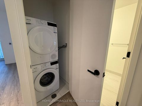 Photo 17 at 2005 - 28 Interchange Way, Vaughan Corporate Centre, Vaughan