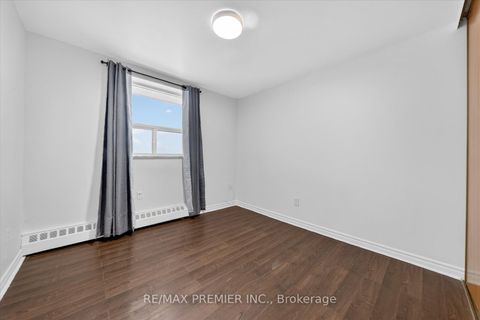 Photo 16 at 712 - 3555 Derry Road E, Malton, Mississauga