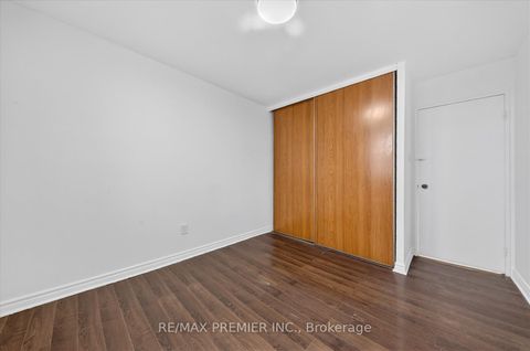 Photo 17 at 712 - 3555 Derry Road E, Malton, Mississauga