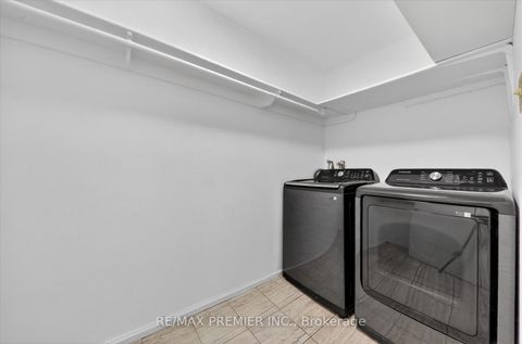 Photo 18 at 712 - 3555 Derry Road E, Malton, Mississauga