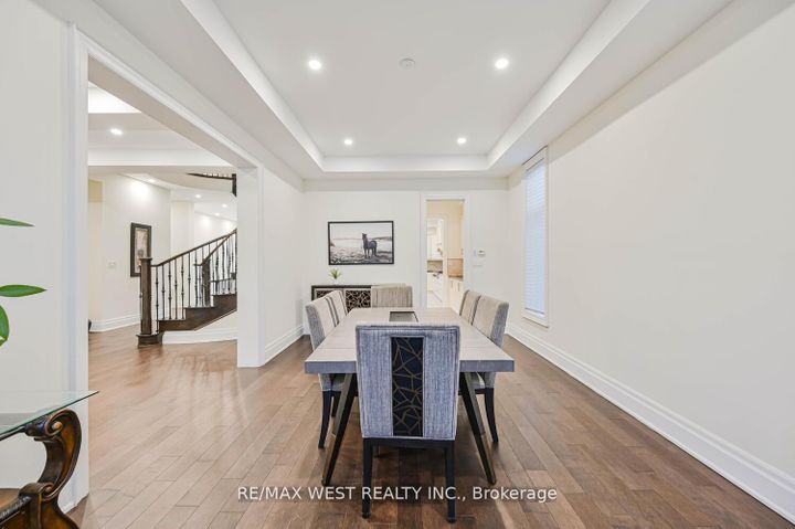 Photo 4 at 293 Torrey Pines Road, Kleinburg, Vaughan