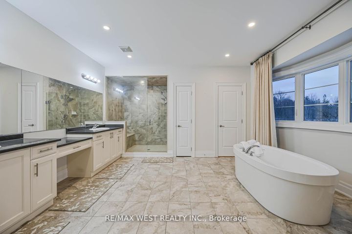 Photo 18 at 293 Torrey Pines Road, Kleinburg, Vaughan