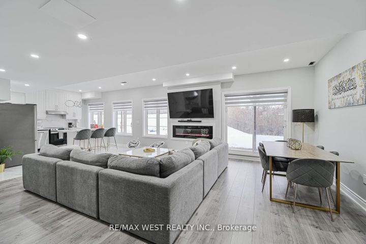 Photo 30 at 293 Torrey Pines Road, Kleinburg, Vaughan