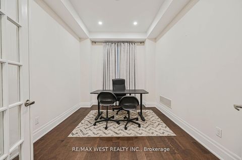 Photo 10 at 293 Torrey Pines Road, Kleinburg, Vaughan