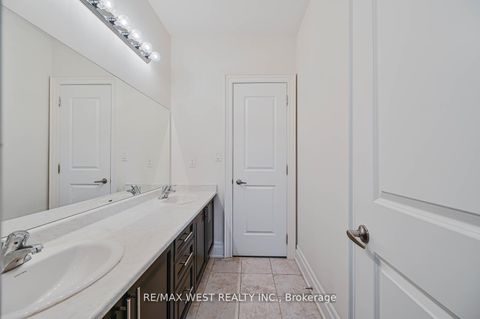 Photo 25 at 293 Torrey Pines Road, Kleinburg, Vaughan