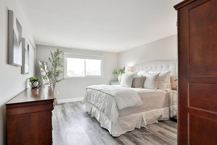 Photo 19 at 66 - 1558 Lancaster Drive, FA Falgarwood, Oakville