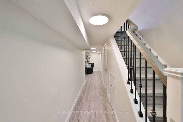 Photo 24 at 66 - 1558 Lancaster Drive, FA Falgarwood, Oakville