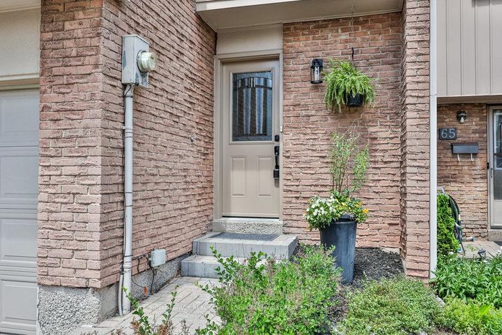 Photo 34 at 66 - 1558 Lancaster Drive, FA Falgarwood, Oakville