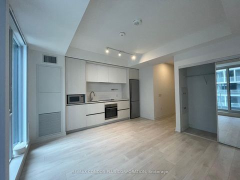 Photo 3 at 702 - 225 Sumach Street, Regent Park, Toronto