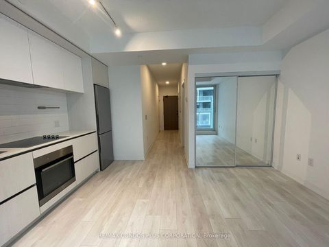 Photo 4 at 702 - 225 Sumach Street, Regent Park, Toronto