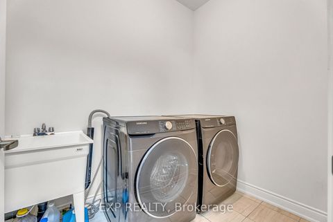 Photo 7 at 9548 Weston Road, Vellore Village, Vaughan