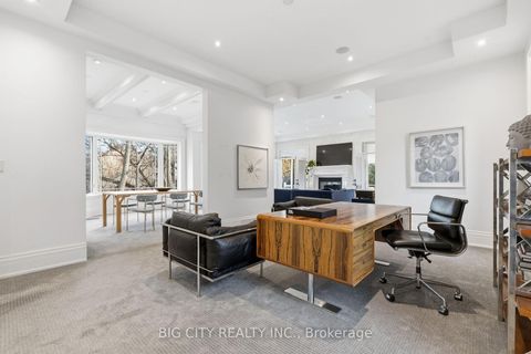 Photo 4 at 65 Oakfield Drive, Queensway, Toronto