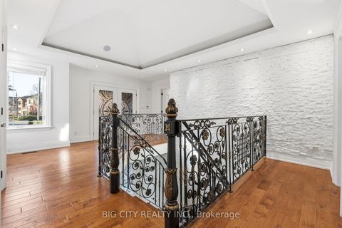 Photo 16 at 65 Oakfield Drive, Queensway, Toronto