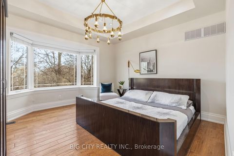 Photo 23 at 65 Oakfield Drive, Queensway, Toronto