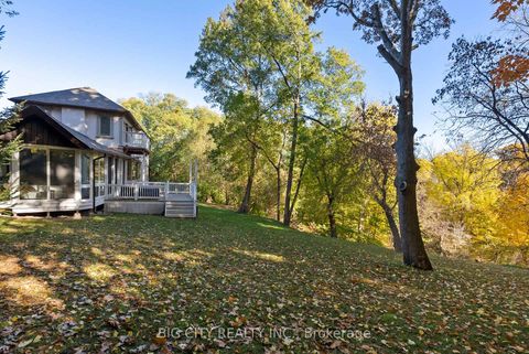 Photo 46 at 65 Oakfield Drive, Queensway, Toronto