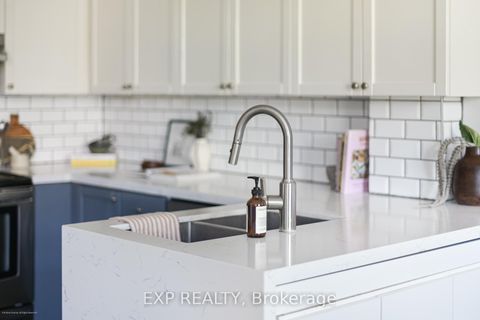 Photo 13 at 307 - 3 Shank Street, Niagara, Toronto