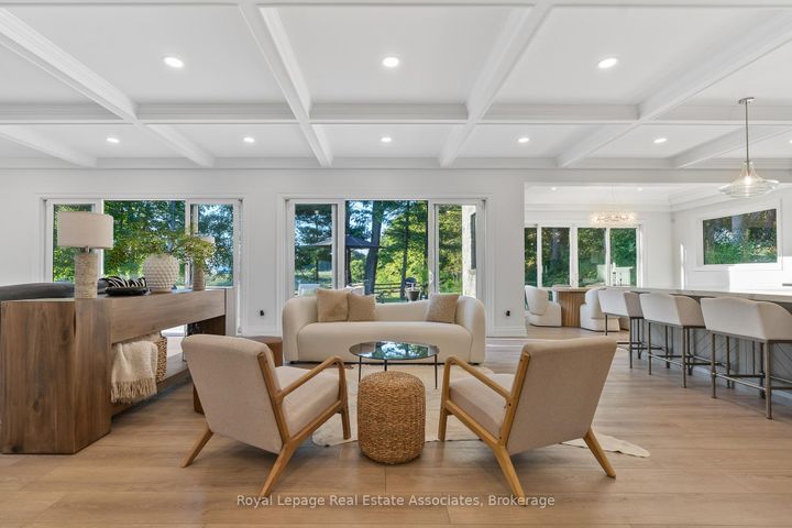 Photo 5 at 1067 Jerseyville Road W, Ancaster, Hamilton