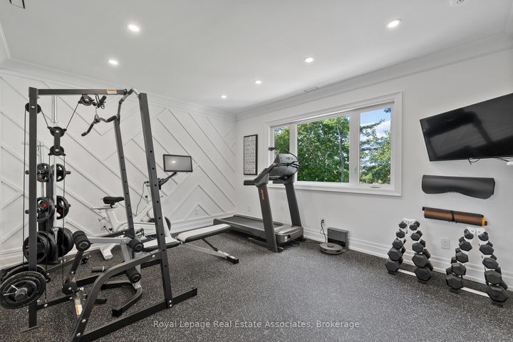 Photo 19 at 1067 Jerseyville Road W, Ancaster, Hamilton