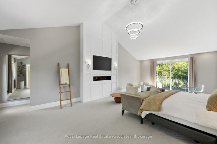 Photo 21 at 1067 Jerseyville Road W, Ancaster, Hamilton