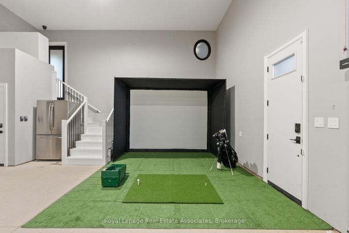 Photo 36 at 1067 Jerseyville Road W, Ancaster, Hamilton