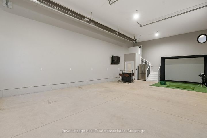 Photo 37 at 1067 Jerseyville Road W, Ancaster, Hamilton