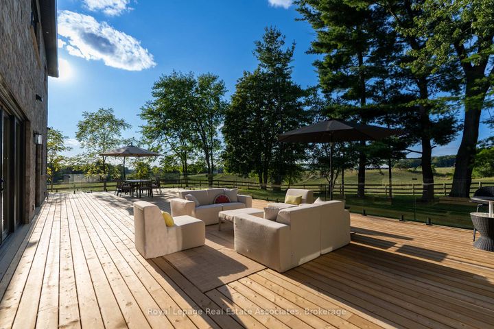 Photo 43 at 1067 Jerseyville Road W, Ancaster, Hamilton