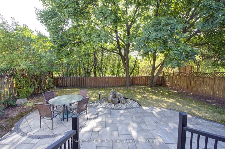 Photo 35 at 214 Ross Lane, RO River Oaks, Oakville