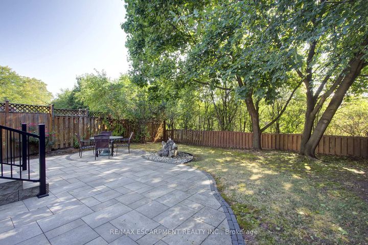 Photo 36 at 214 Ross Lane, RO River Oaks, Oakville