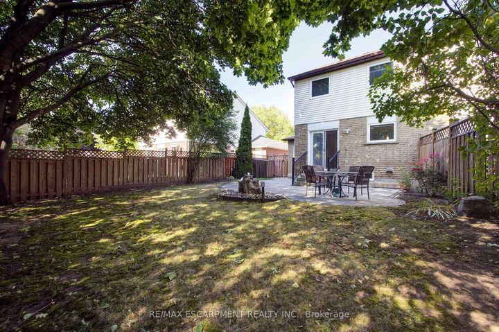 Photo 38 at 214 Ross Lane, RO River Oaks, Oakville