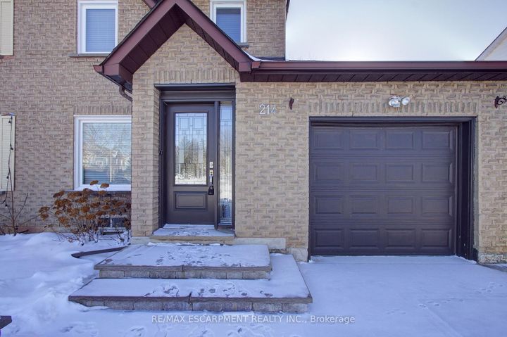 Photo 45 at 214 Ross Lane, RO River Oaks, Oakville