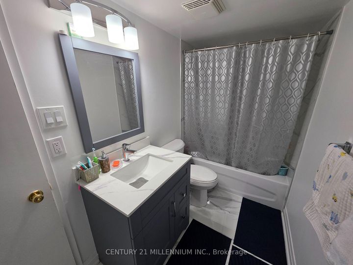 Photo 9 at 1605 - 26 Hanover Road, Queen Street Corridor, Brampton