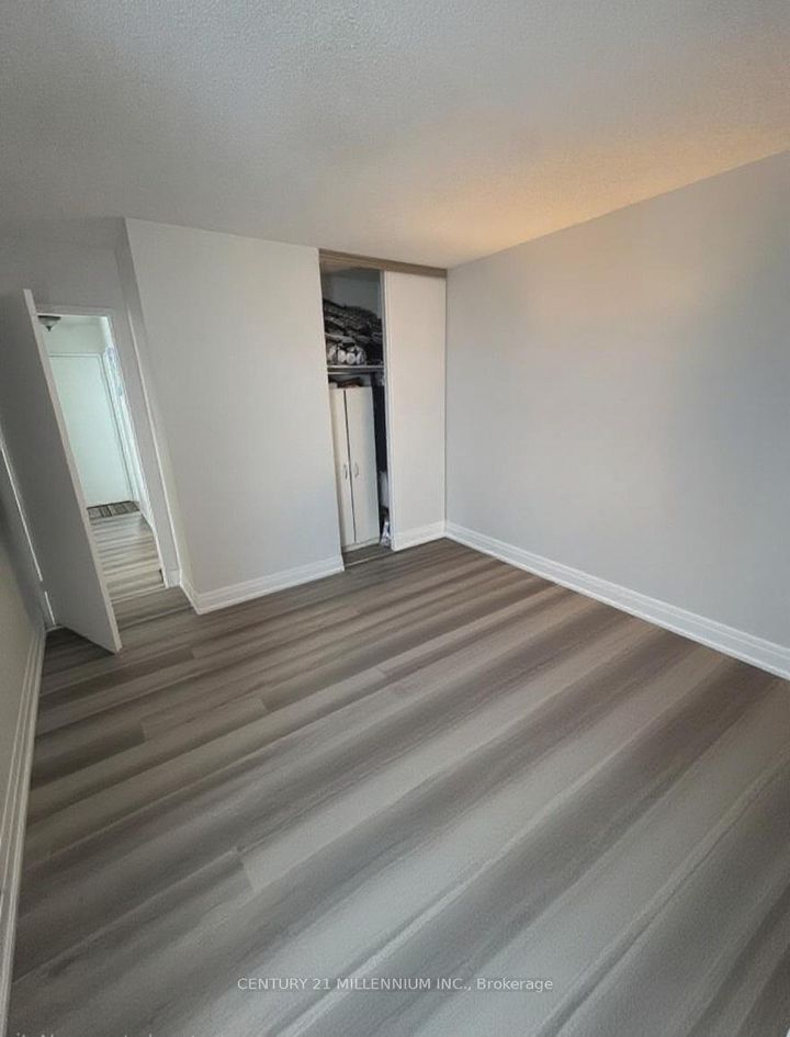 Photo 15 at 1605 - 26 Hanover Road, Queen Street Corridor, Brampton