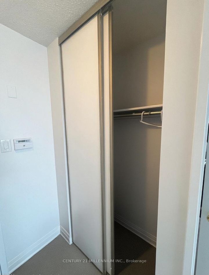 Photo 20 at 1605 - 26 Hanover Road, Queen Street Corridor, Brampton