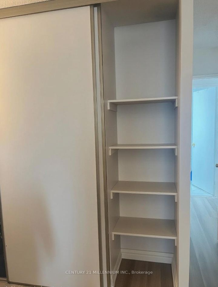 Photo 21 at 1605 - 26 Hanover Road, Queen Street Corridor, Brampton