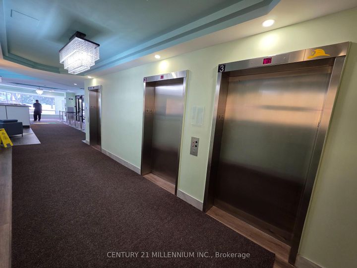 Photo 33 at 1605 - 26 Hanover Road, Queen Street Corridor, Brampton