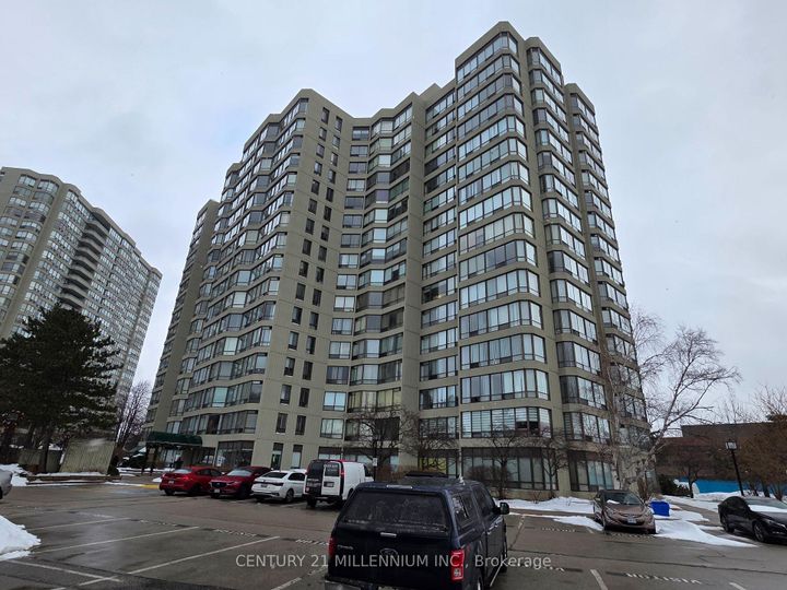 Photo 39 at 1605 - 26 Hanover Road, Queen Street Corridor, Brampton