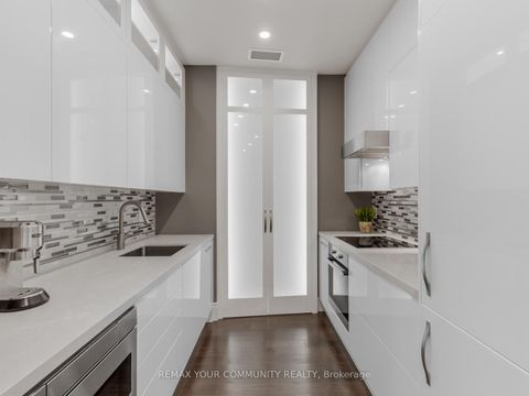 Photo 8 at 305 - 10 Northtown Way, Willowdale East, Toronto