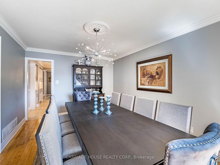 Photo 4 at 16 Stowe Court, Heart Lake West, Brampton