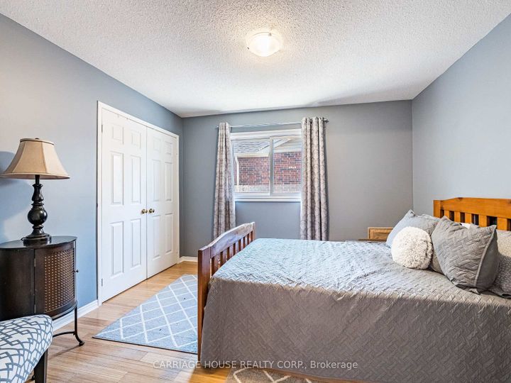 Photo 19 at 16 Stowe Court, Heart Lake West, Brampton