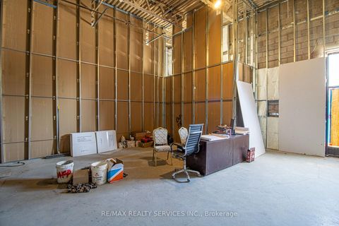 Photo 7 at 19 - 30 Dean Park Road, Rouge E11, Toronto