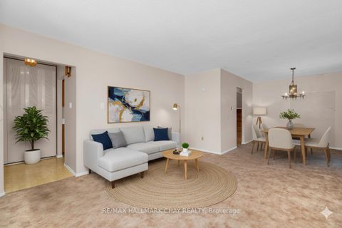 Photo 14 at 31 Springdale Drive, Cundles East, Barrie