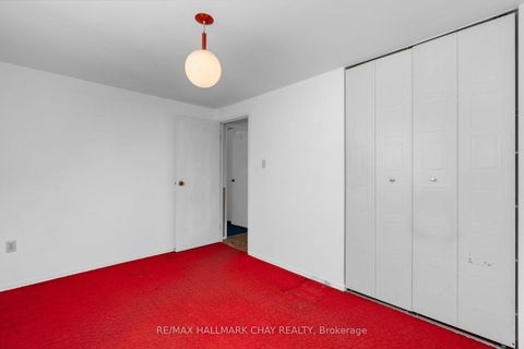 Photo 20 at 31 Springdale Drive, Cundles East, Barrie