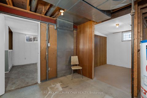 Photo 27 at 31 Springdale Drive, Cundles East, Barrie