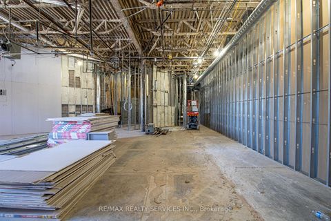 Photo 5 at 20 - 30 Dean Park Road, Rouge E11, Toronto