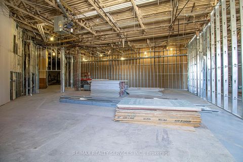 Photo 9 at 20 - 30 Dean Park Road, Rouge E11, Toronto